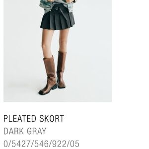 PLEATED SKORT